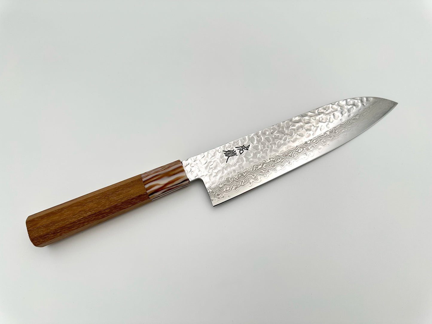 YASUDA HAMONO KOTETSU SANTOKU VG-10 TSUCHIME DAMASCUS MIRROW 180MM (7,1") - OCTAGON