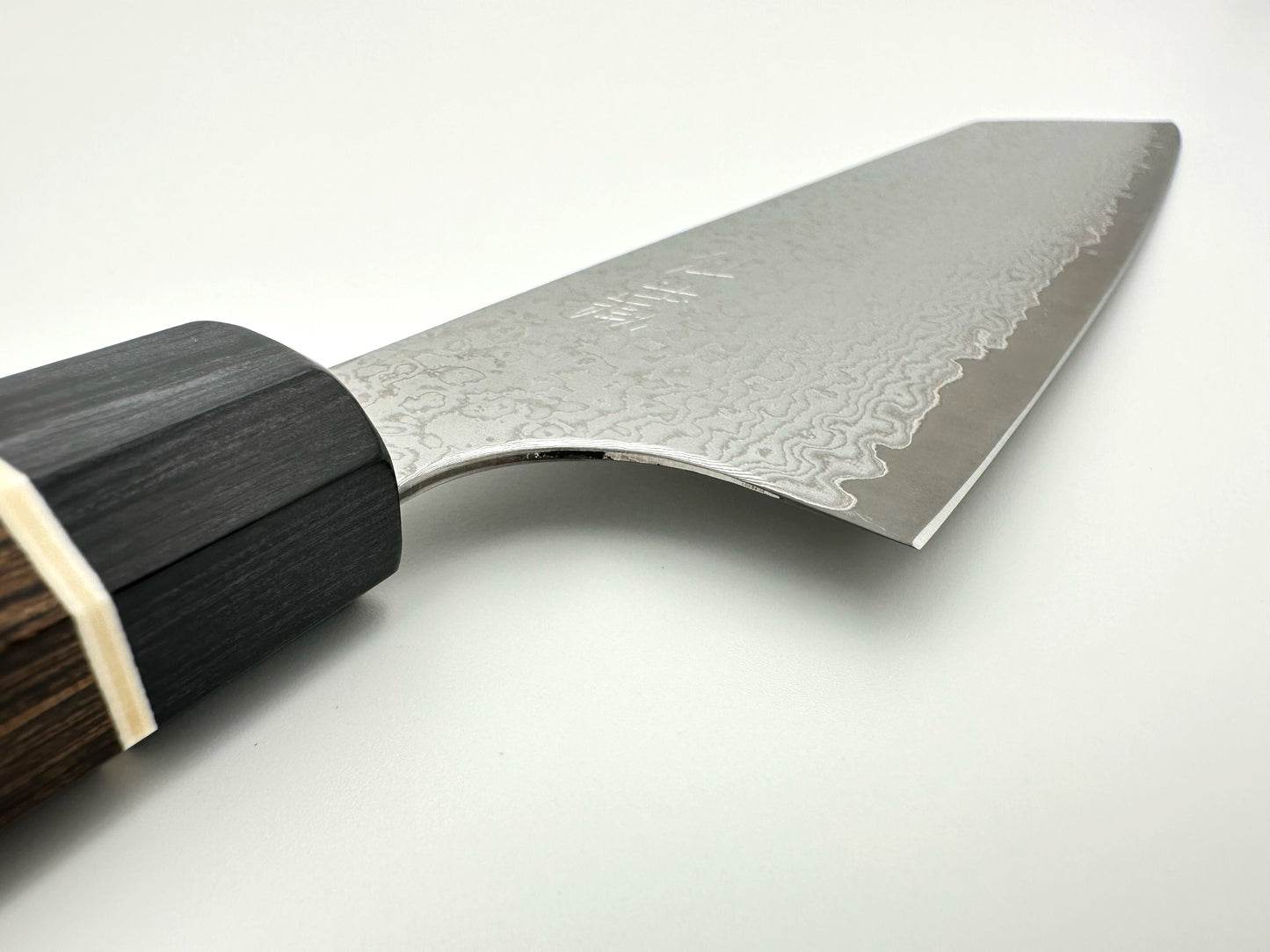 SUNCRAFT BUNKA BLACK VG-10 DAMASCUS 200MM (7.9") - OCTAGON